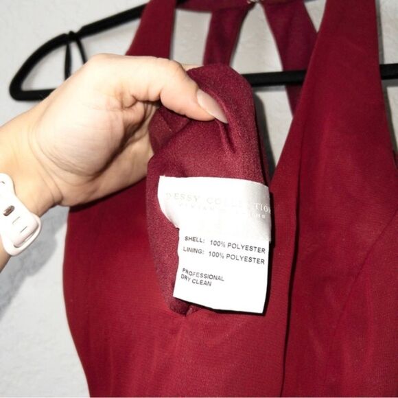 NWT Dessy Collection Burgundy Backless Pleated Front Jumpsuit Size 0 - Picture 9 of 10